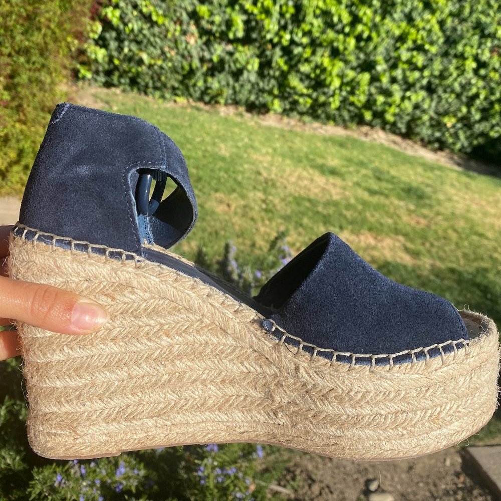 Marc Fisher espadrille wedge